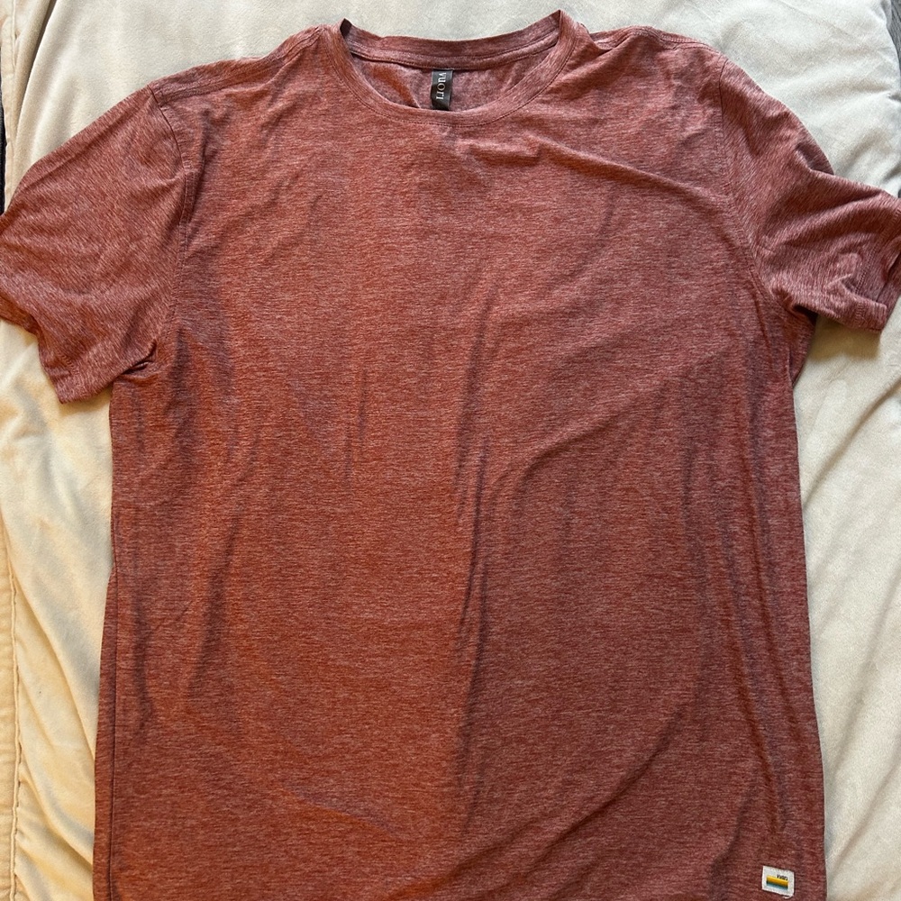 Men's Vuori Casual Red T-Shirt